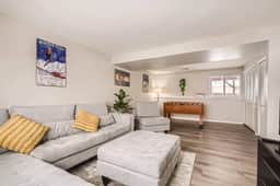 Centrally located for adventures - Image 4